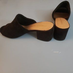 Mule-Black soft fabric